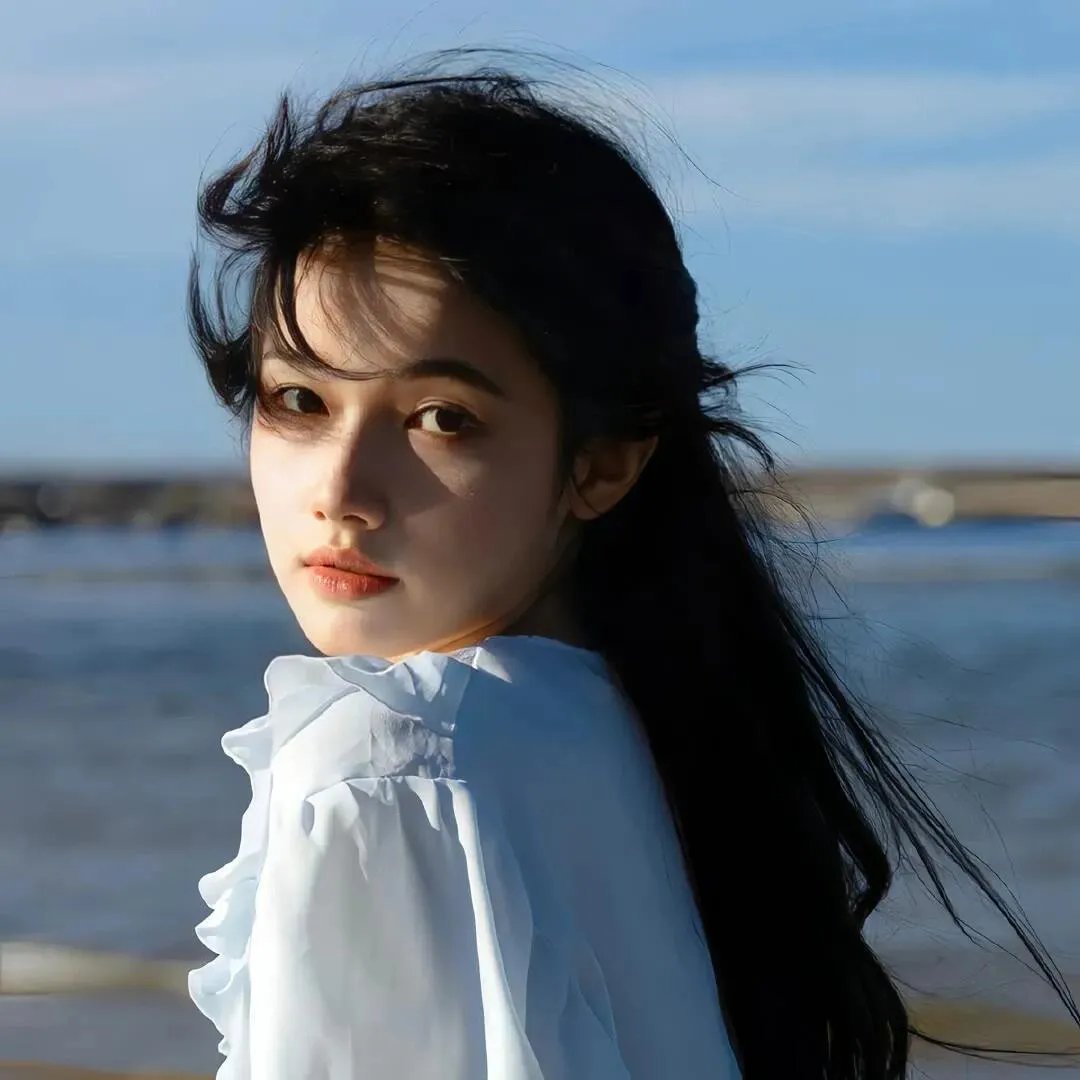 海蓝时见鲸